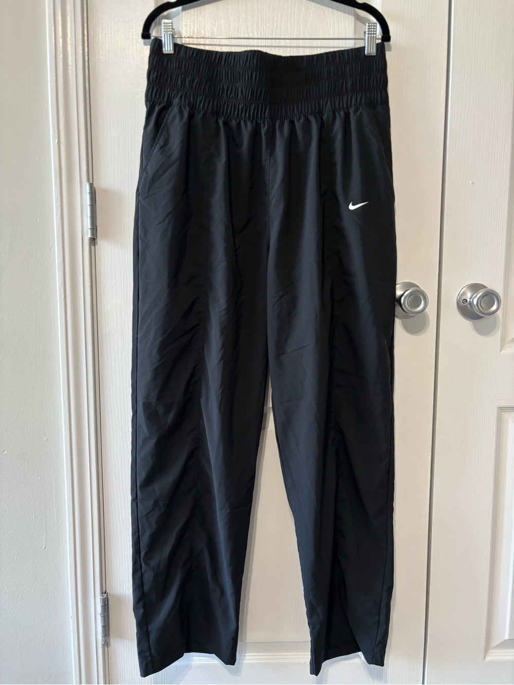 NIKE DRI-FIT Straight Leg Athletic Gym Pants -Black